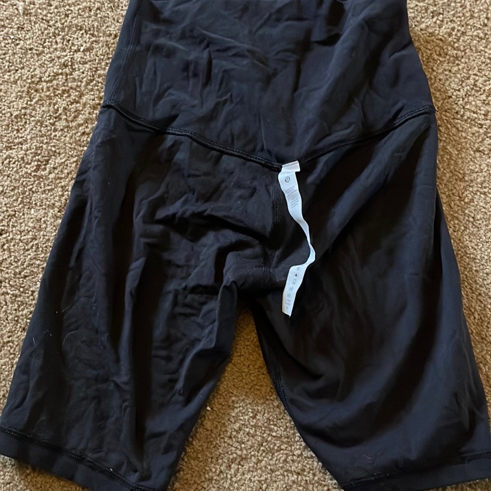 Lululemon top and shorts